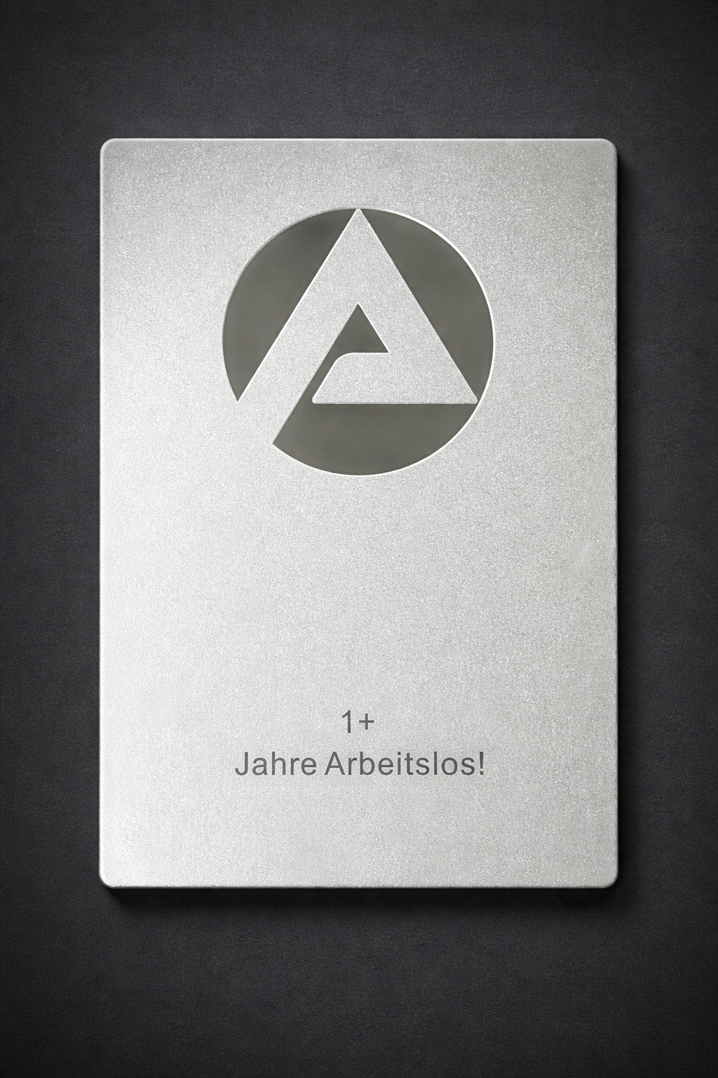 Arbeitslosen Button Silber